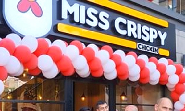 MISS CRISPY CHICKEN